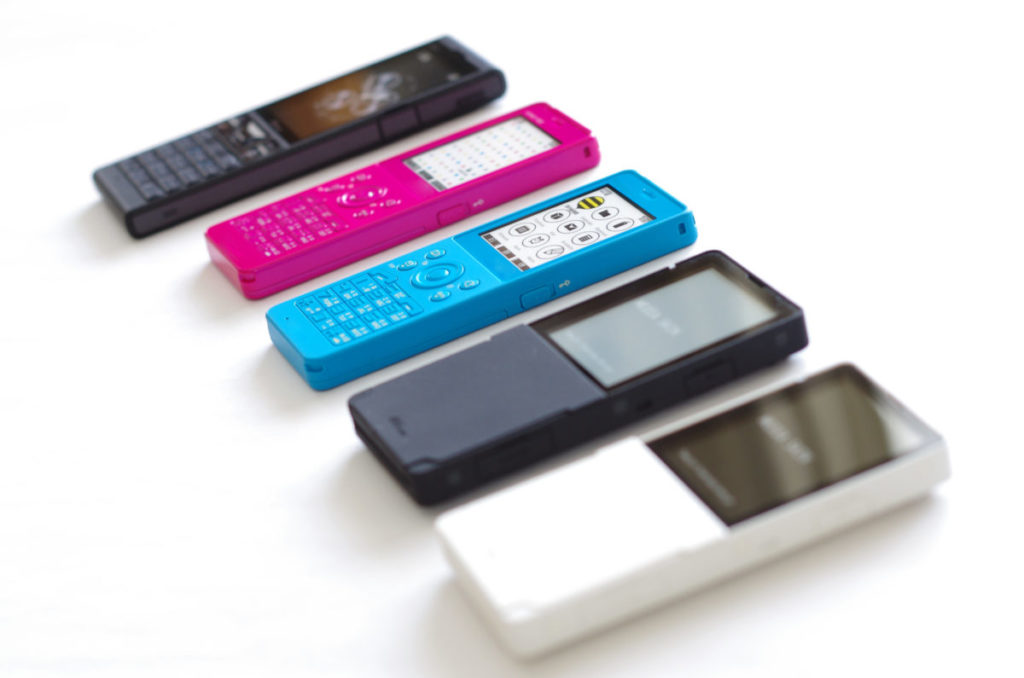 そのガラケー、いつまで使える？3G終了の影響と後悔しないための対策まとめ